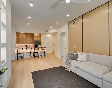 32 E Serene Avenue - Photo Thumbnail 25
