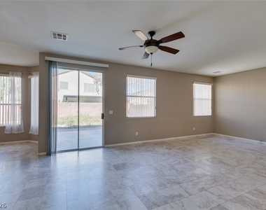 5328 Bright Sky Court - Photo Thumbnail 12
