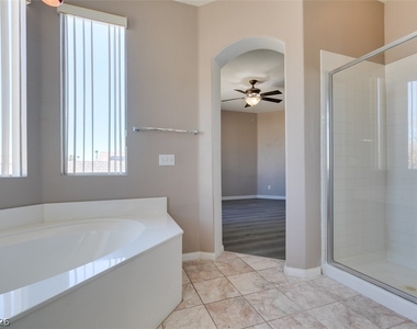 5328 Bright Sky Court - Photo Thumbnail 42