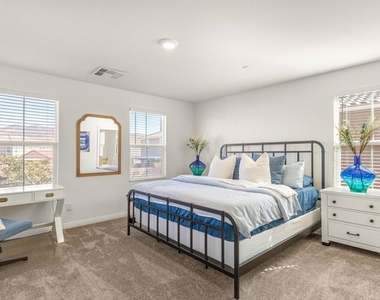 2873 Tanager Hill Street - Photo Thumbnail 13
