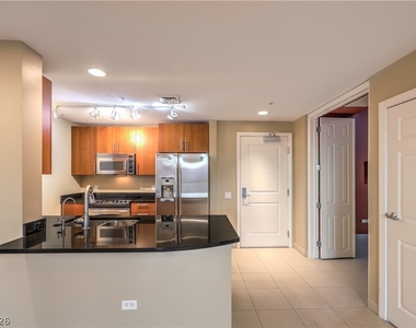 200 W Sahara Avenue - Photo Thumbnail 9