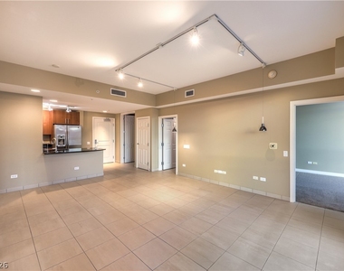 200 W Sahara Avenue - Photo Thumbnail 7