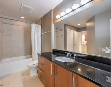 200 W Sahara Avenue - Photo Thumbnail 24