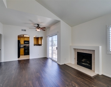 358 Seine Way - Photo Thumbnail 13