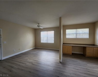 8000 W Badura Avenue - Photo Thumbnail 5