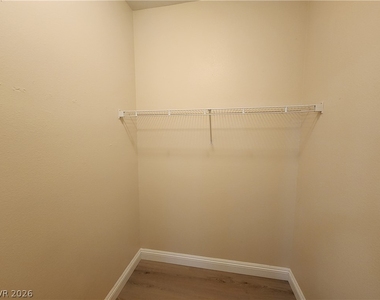 8000 W Badura Avenue - Photo Thumbnail 27