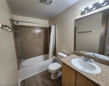 8000 W Badura Avenue - Photo Thumbnail 17