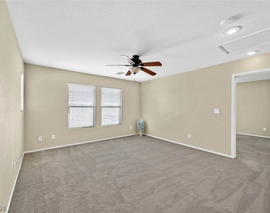 8525 Wildheart Ranch Street - Photo Thumbnail 12