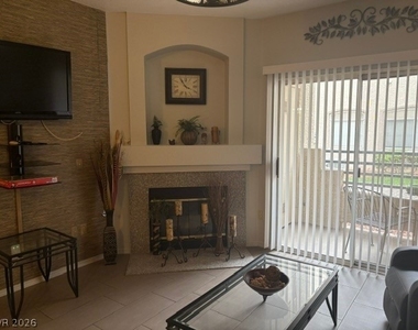 5415 W Harmon Avenue - Photo Thumbnail 3