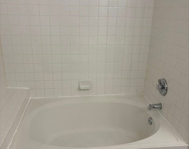 5415 W Harmon Avenue - Photo Thumbnail 18