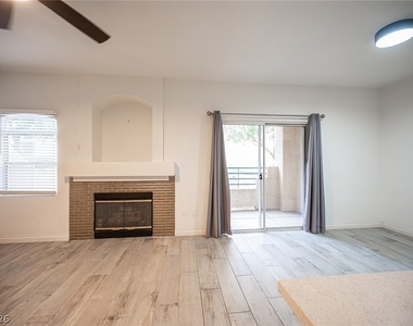 5415 W Harmon Avenue - Photo Thumbnail 4