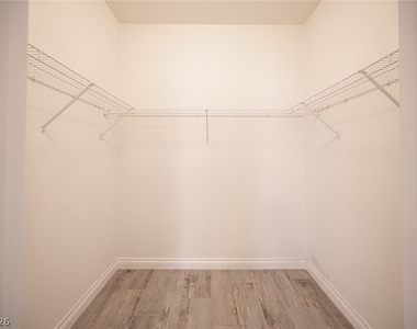 5415 W Harmon Avenue - Photo Thumbnail 19