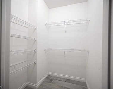 5415 W Harmon Avenue - Photo Thumbnail 23