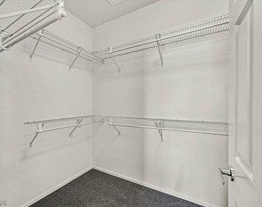 2223 Twin Falls Drive - Photo Thumbnail 16