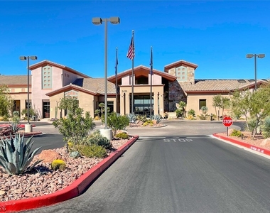 2223 Twin Falls Drive - Photo Thumbnail 29