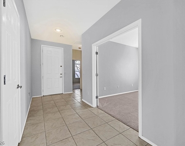2223 Twin Falls Drive - Photo Thumbnail 10
