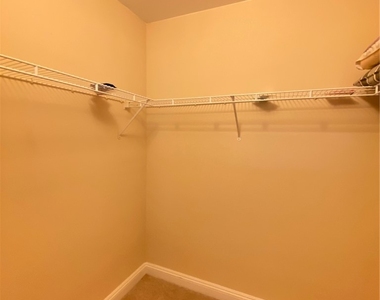 8000 W Badura Avenue - Photo Thumbnail 6