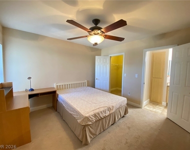 8000 W Badura Avenue - Photo Thumbnail 16