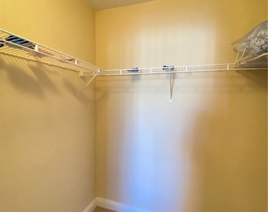 8000 W Badura Avenue - Photo Thumbnail 13