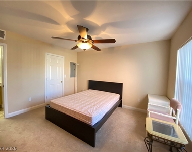 8000 W Badura Avenue - Photo Thumbnail 10