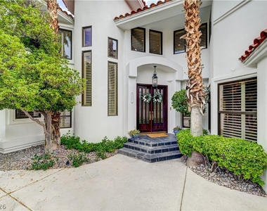 8901 Robinson Ridge Drive - Photo Thumbnail 6