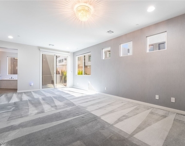 213 Inverbeg Street - Photo Thumbnail 26