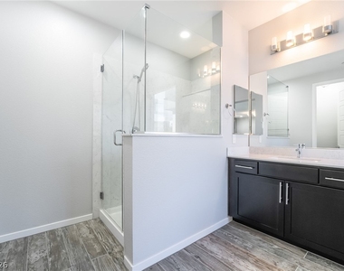 213 Inverbeg Street - Photo Thumbnail 33
