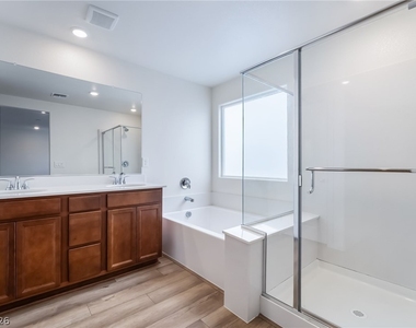 9092 Nostrand Avenue - Photo Thumbnail 23