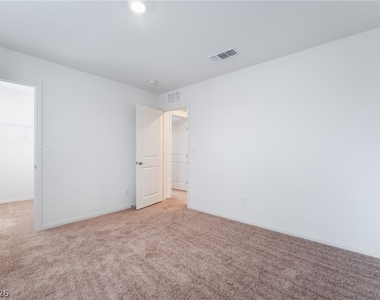 9092 Nostrand Avenue - Photo Thumbnail 27