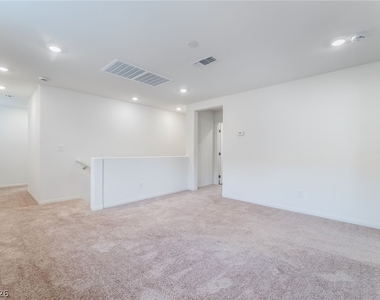 9092 Nostrand Avenue - Photo Thumbnail 19