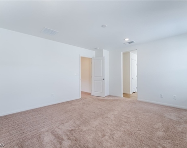 9092 Nostrand Avenue - Photo Thumbnail 22