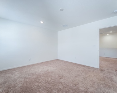 9092 Nostrand Avenue - Photo Thumbnail 21