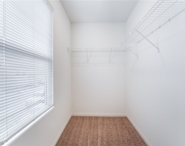 9092 Nostrand Avenue - Photo Thumbnail 28