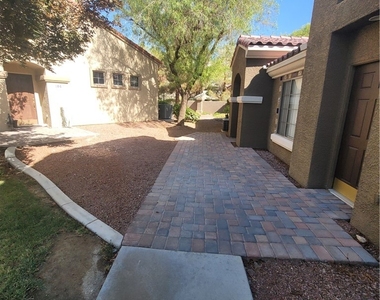 7290 Sheared Cliff Lane - Photo Thumbnail 3