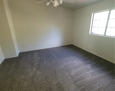 7290 Sheared Cliff Lane - Photo Thumbnail 18