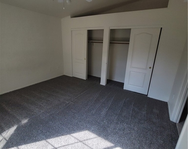 7290 Sheared Cliff Lane - Photo Thumbnail 13