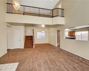 7461 Sunspot Drive - Photo Thumbnail 5