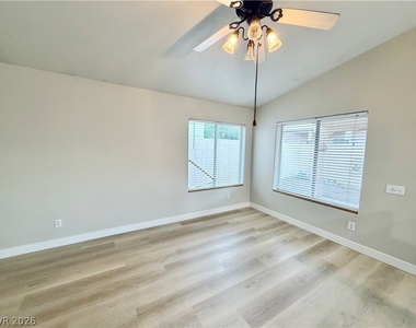 7844 Scammons Bay Court - Photo Thumbnail 5