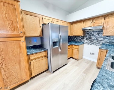 7844 Scammons Bay Court - Photo Thumbnail 9