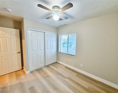 7844 Scammons Bay Court - Photo Thumbnail 14