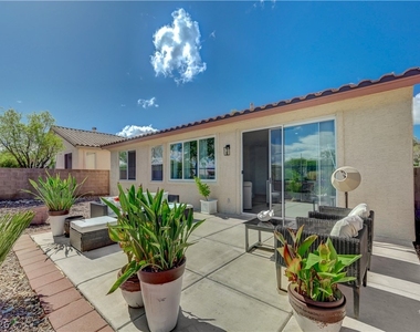 1524 Remembrance Hill Street - Photo Thumbnail 40