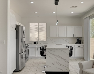 1524 Remembrance Hill Street - Photo Thumbnail 7