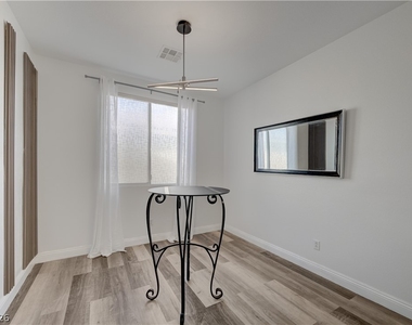 1524 Remembrance Hill Street - Photo Thumbnail 28