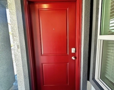 7368 Monique Creek Street - Photo Thumbnail 2
