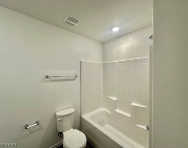 7368 Monique Creek Street - Photo Thumbnail 15
