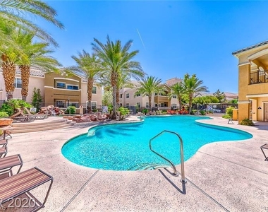8777 Maule Avenue - Photo Thumbnail 17