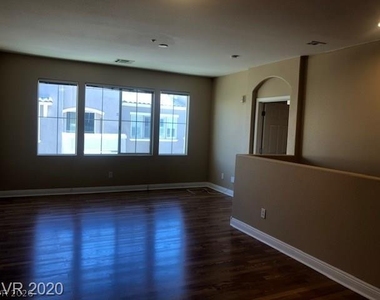 8777 Maule Avenue - Photo Thumbnail 1