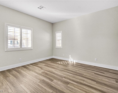 5136 Fiery Sky Ridge Street - Photo Thumbnail 22