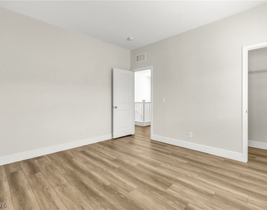 5136 Fiery Sky Ridge Street - Photo Thumbnail 23