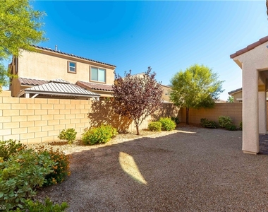 10474 Skye Night Avenue - Photo Thumbnail 24